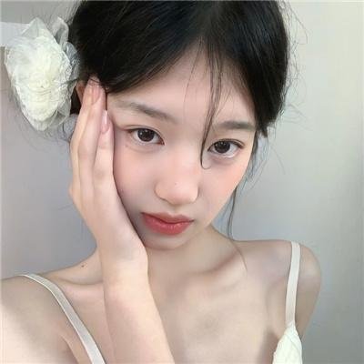 罗美雪妮黛的美丽与哀愁